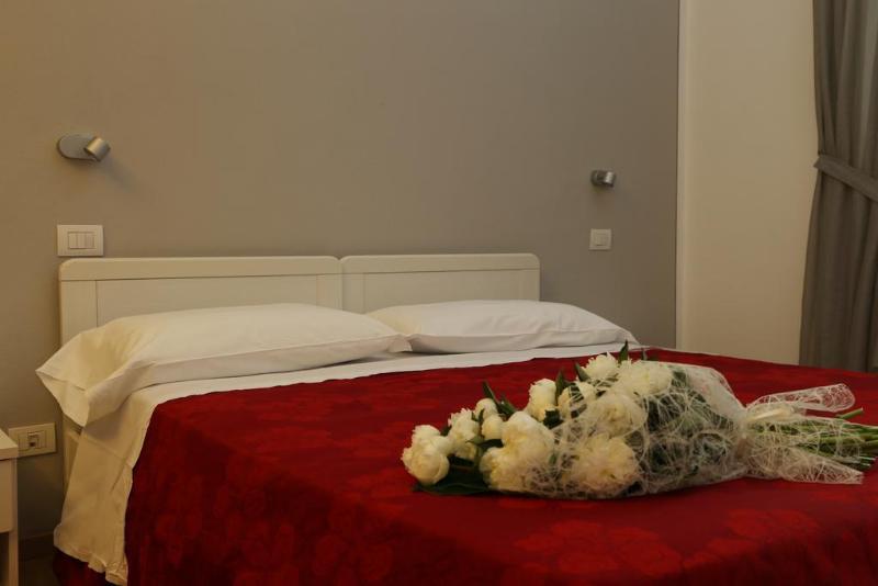Due Guerrieri Mantova Hotel Buitenkant foto